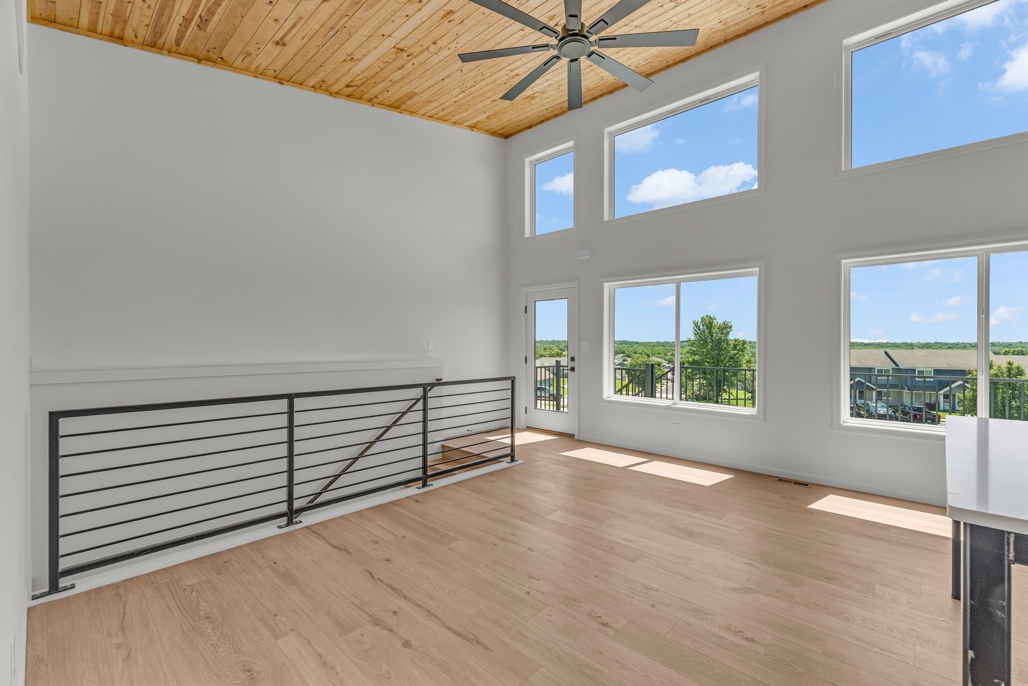 Building Photo - 4849 NW Astor Park Dr