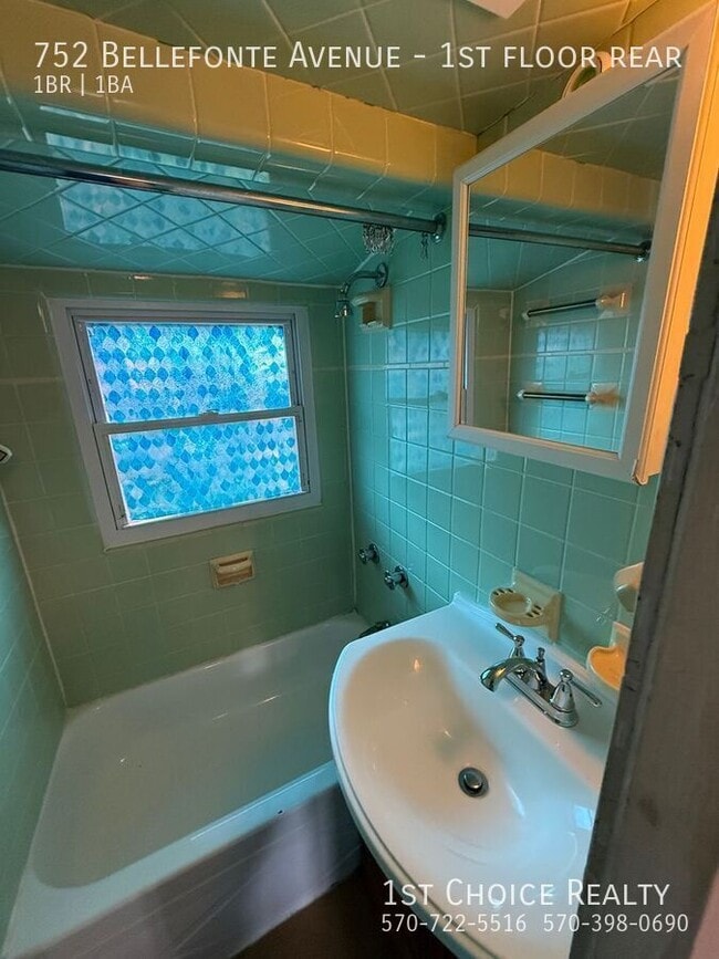 Building Photo - 752 Bellefonte Ave