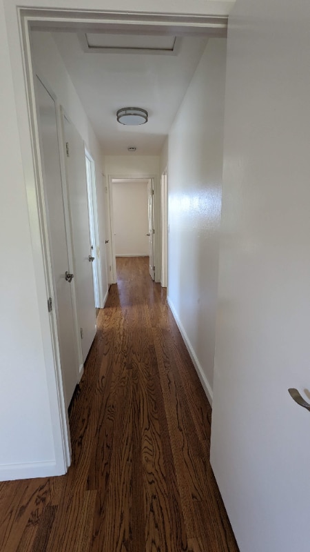 Building Photo - 2856 Benjamin Ave