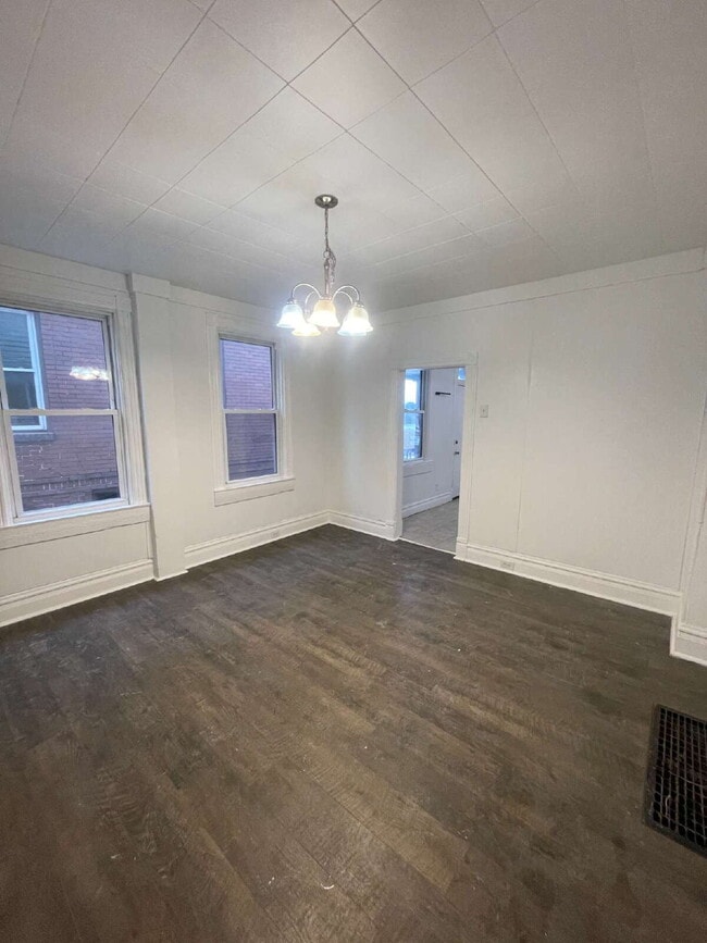 Building Photo - Charming 2-Bedroom Rental Home in Greensburg