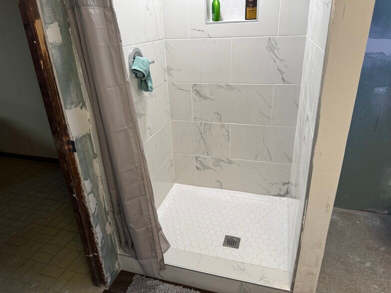 Building Photo - 307 Mauser Dr