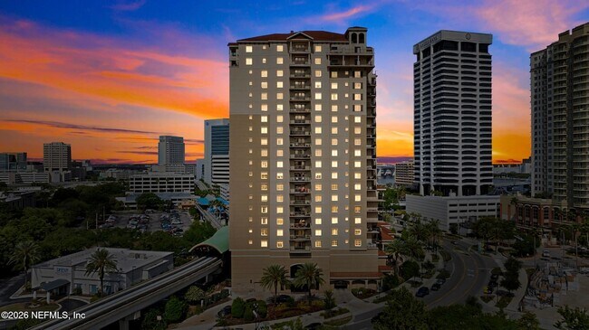 Building Photo - 1478 Riverplace Blvd