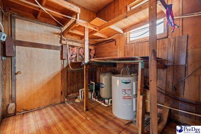 Building Photo - 2101 W McCown Dr