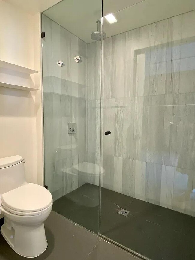 Building Photo - 241 10th St