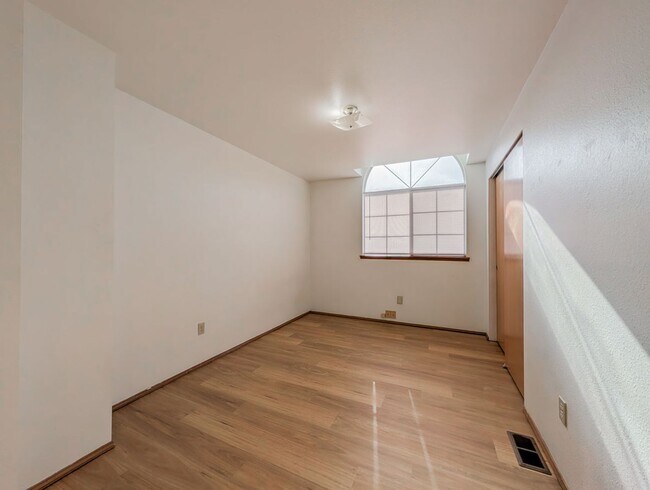 Building Photo - Tri-Level Home w/ Bonus Room, 2-Car Garage & Fenced Yard!