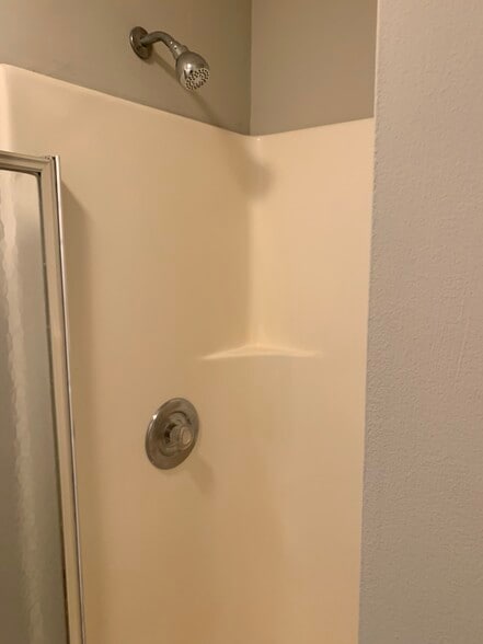 Building Photo - 1046 Blinken St