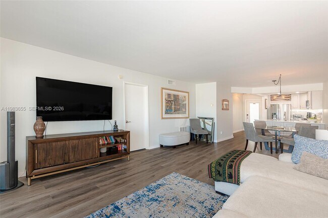 Building Photo - 2731 NE 14th Street Causeway