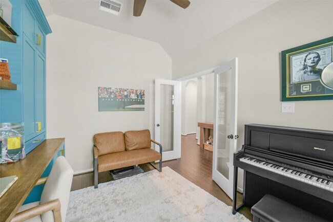 Building Photo - 29323 Prairie Rose Ct