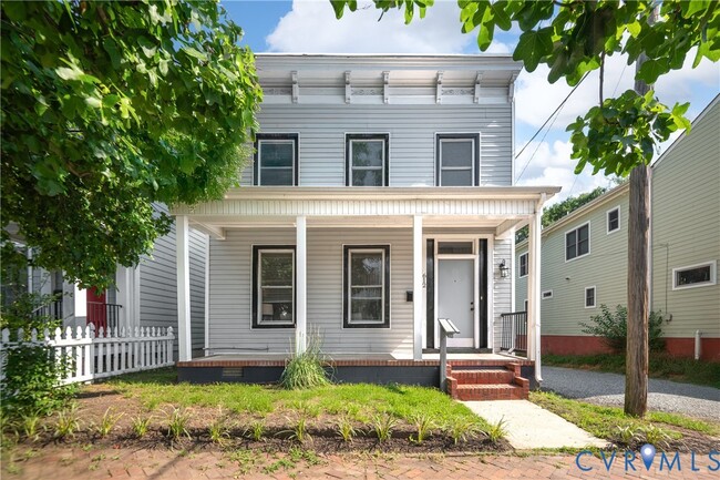 Building Photo - 612 Idlewood Ave