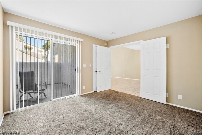 Building Photo - 2748 Lodestone Dr