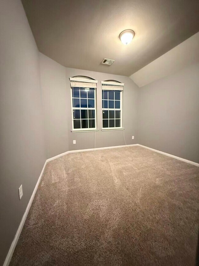 Building Photo - 24323 Marcello Lakes Dr