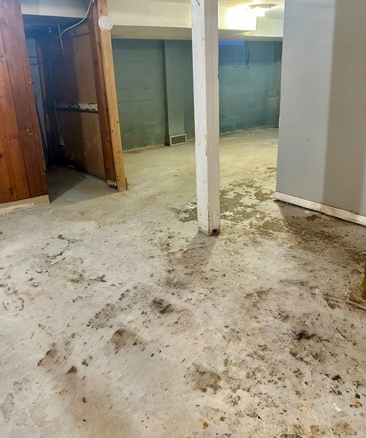 Building Photo - 1106 N Hickory St