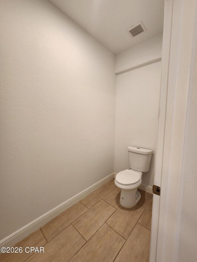 Building Photo - 114 Heather Dr