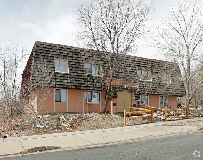 Primary Photo - Panorama Estates