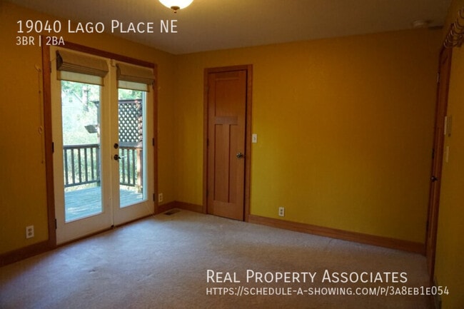 Building Photo - 19040 Lago Pl NE