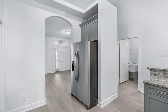 Building Photo - 7026 N Dakota Ave