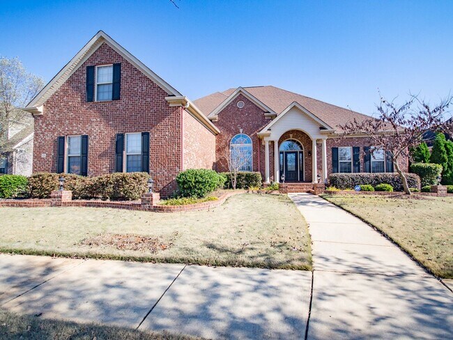 Primary Photo - Lake Forest Subdivision. Enjoy all the amenities!