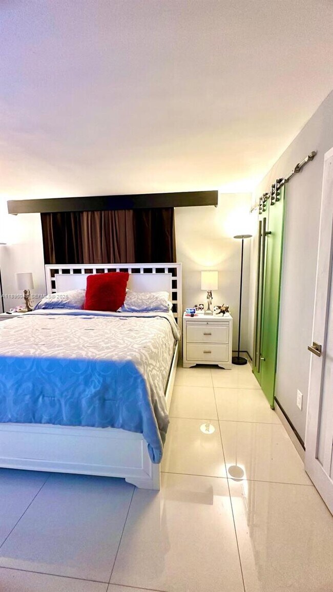 Building Photo - 18880 NW 57th Ave