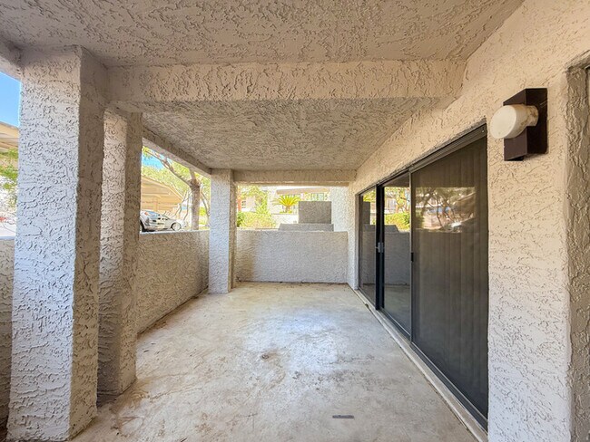 Building Photo - 5110 N 31st Way