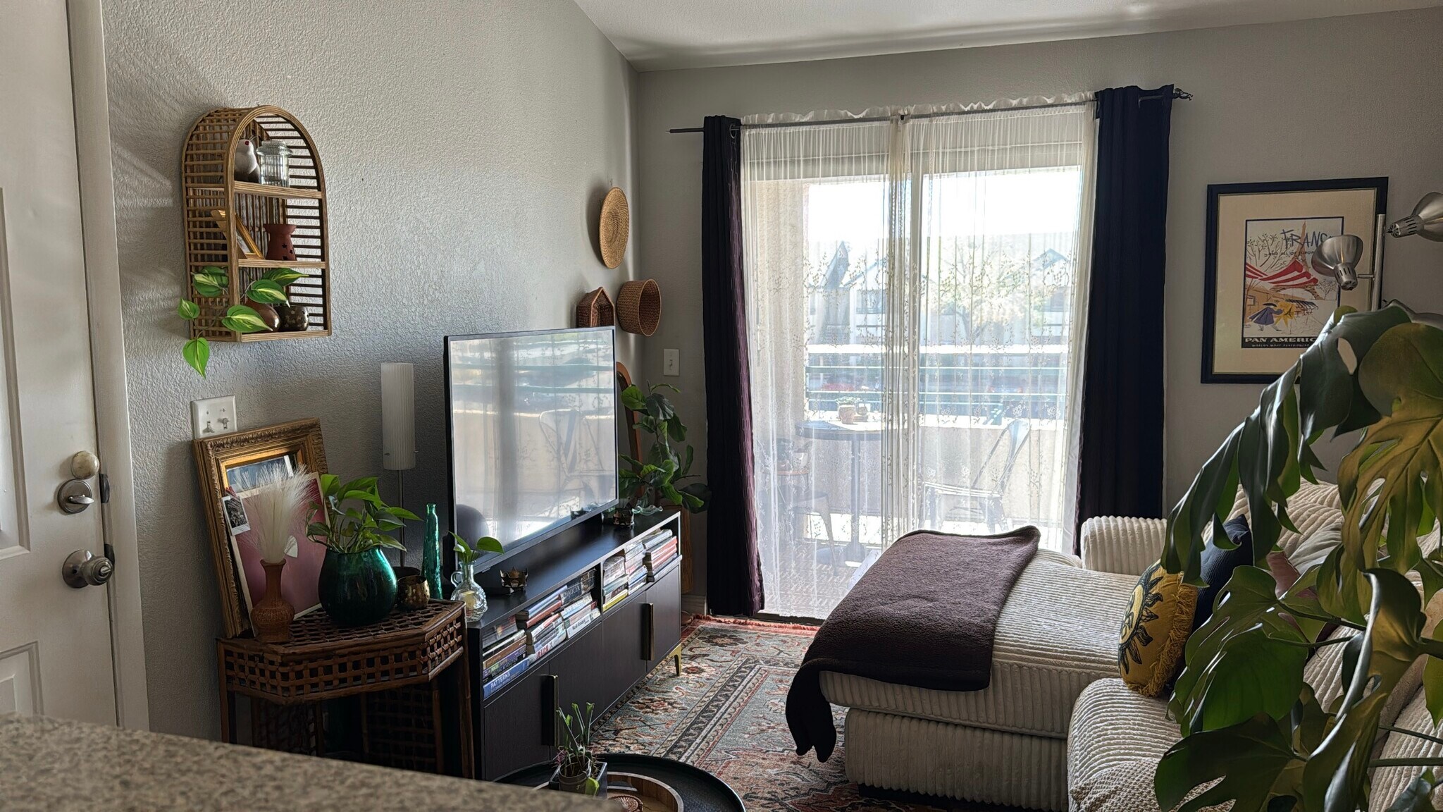 Building Photo - 5111 S Lindell Rd