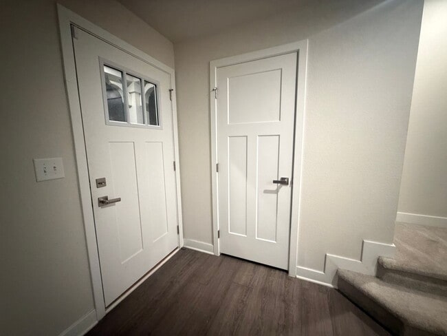 Building Photo - 2696 Azalea Garden Rd