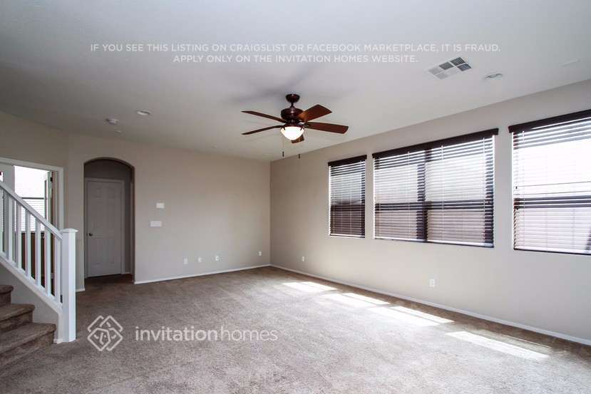 Building Photo - 7155 Almerta Ave