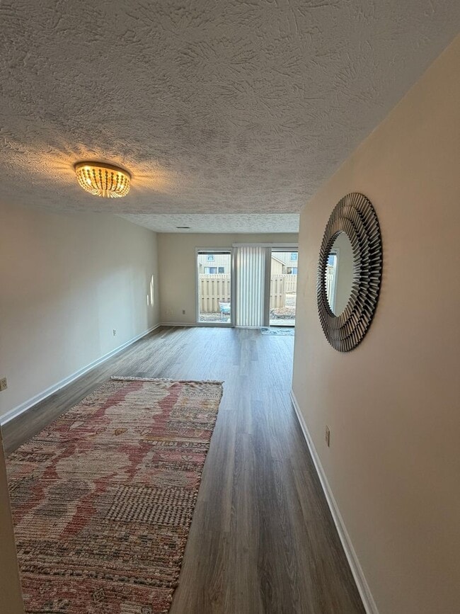 Building Photo - 4615 Dow Ct