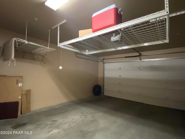 Building Photo - 1553 Range View Cir