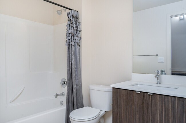 Building Photo - 3810 California Ave SW