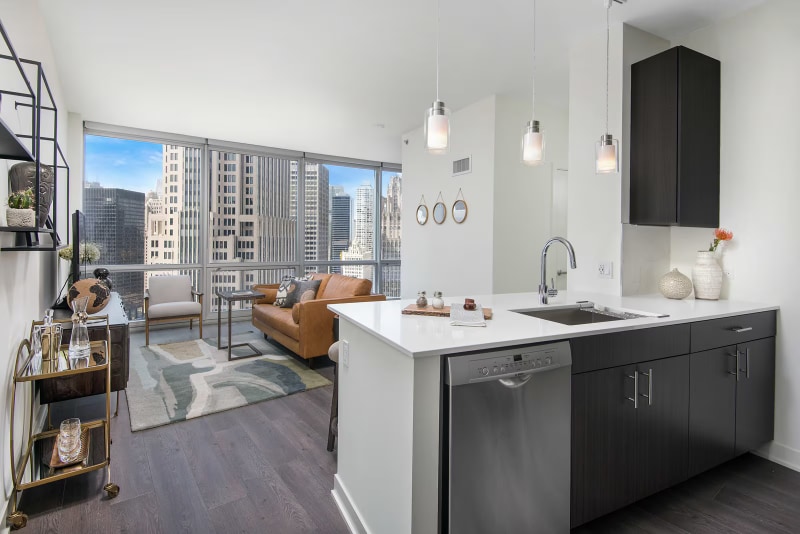 Building Photo - 455 N New St