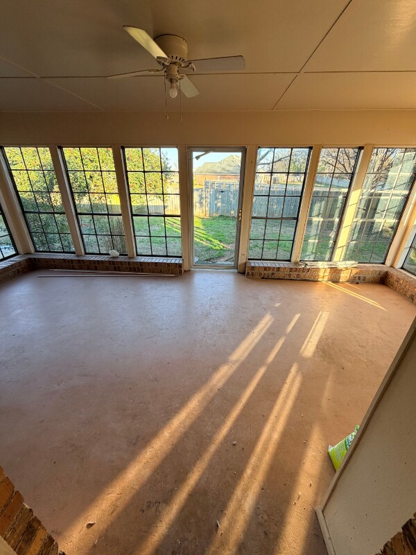 Building Photo - 406 Sheila Blvd