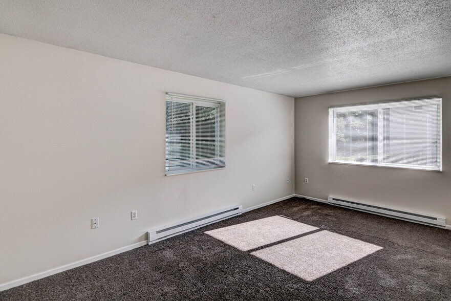 Building Photo - 1008 Dutchman Dr