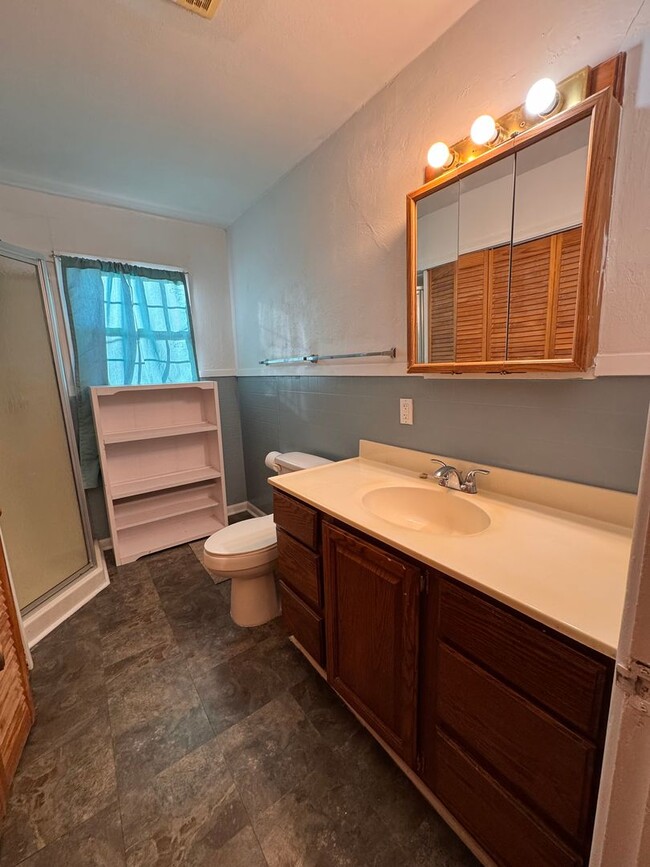 Building Photo - Small-Town Charm with Bonus Office Space