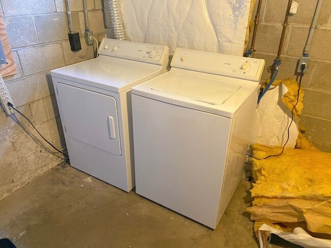 Building Photo - Beautiful Bethel Commons Condo For Rent In Dublin Schools