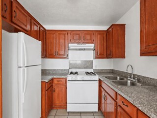 Floorplan - 4717-4727 Gambier/4716-4726 Butterfly