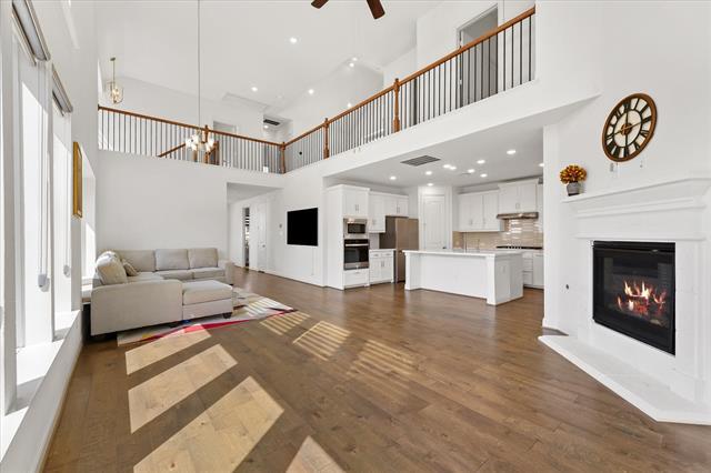 Building Photo - 1549 Pirene Aly