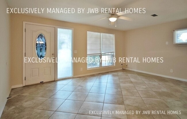 Building Photo - 2490 Woolery Dr