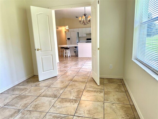 Building Photo - 4416 Redcoat Dr