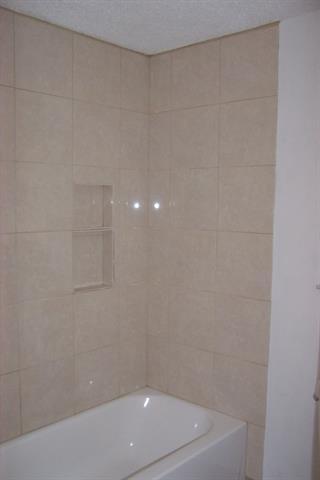 Building Photo - 2916 Southridge Dr