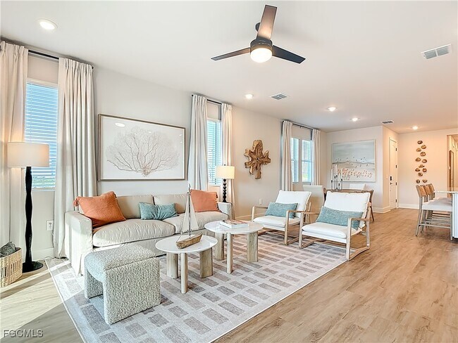 Building Photo - 8735 Catamaran Dr