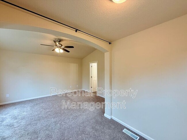 Building Photo - 146 NW 76th St