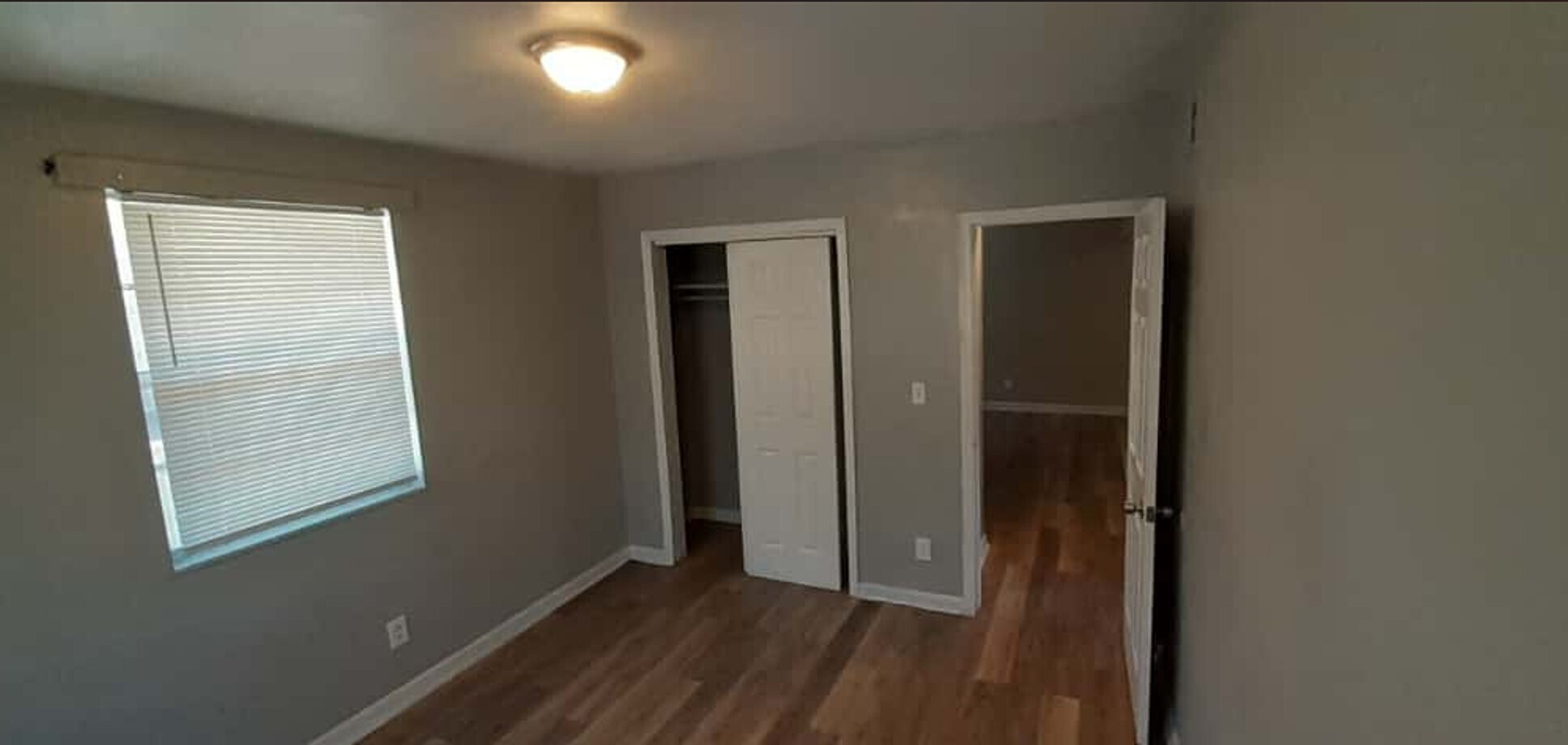 Building Photo - 1824 W 14th St