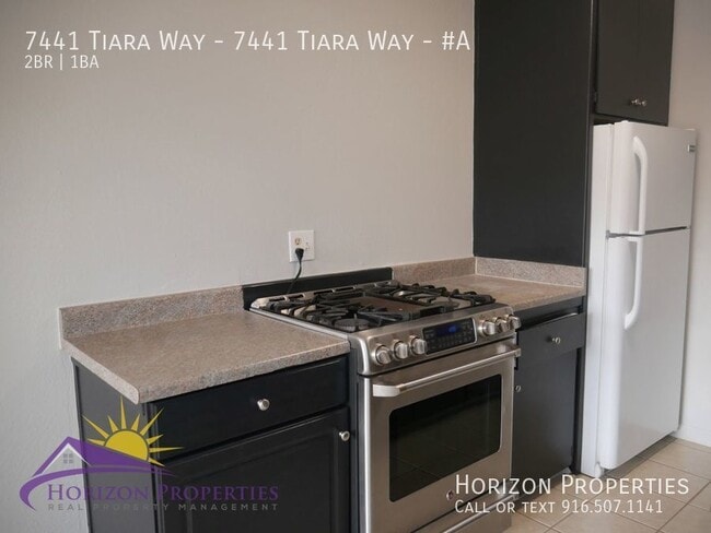 Building Photo - 7441 Tiara Way