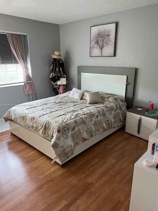 Building Photo - 8657 SW 5th St