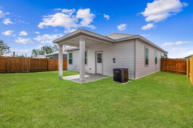 Building Photo - 15511 Caramel Spgs Dr