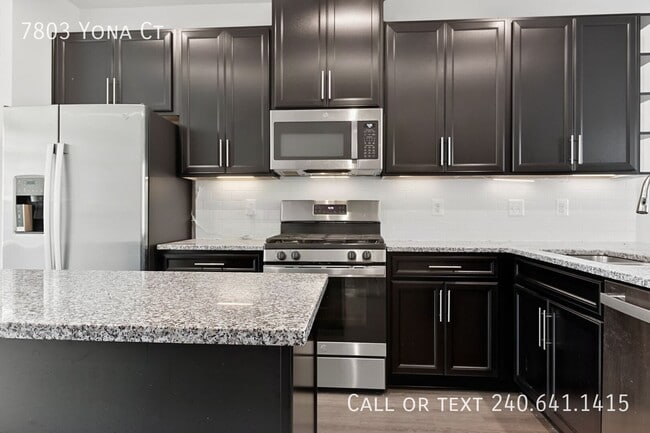 Building Photo - 7803 Yona Ct