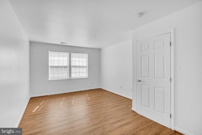 Building Photo - 5413 Silver Maple Ln