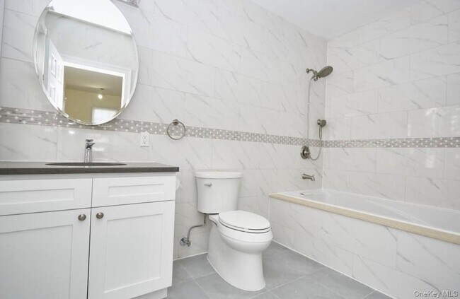 Building Photo - 307 National Blvd