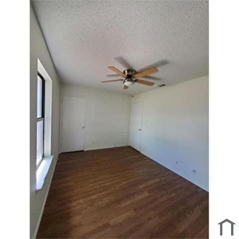 Building Photo - 2045 Laney Dr