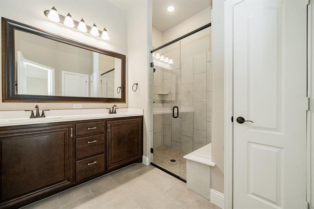 Building Photo - 920 Baldcypress Dr